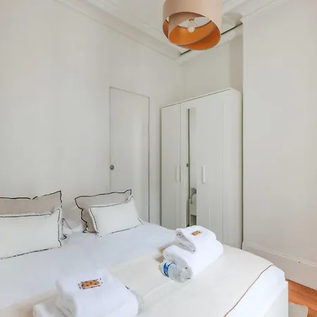 Bright - 1 Bdr 2p - Ternes Monceau Daire